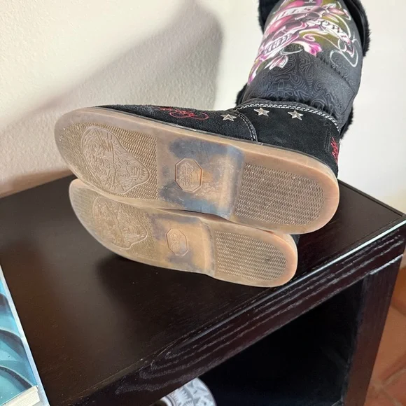 Vintage EdHARDY Black Embroidered Boots (2000) - Picture 8 of 9